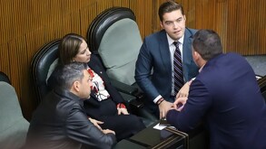 Fuentes informaron que la bancada continúa dividida