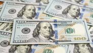El precio de compra y venta del dólar en México puede variar dependiendo el banco. | Magnific