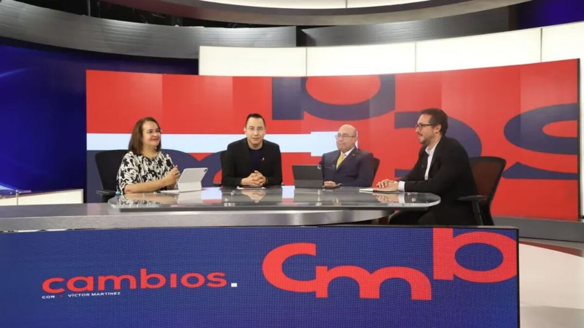 En la mesa de Cambios de este domingo estuvieron representadas la UANL, la U-ERRE y UDEM