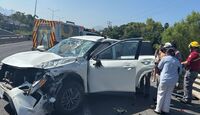 Tres mujeres resultaron lesionadas tras un choque por exceso de velocidad en la Carretera Nacional, en Santiago.