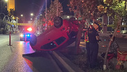 Dos accidentes movilizan a cuerpos de auxilio durante la madrugada en Monterrey