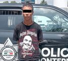 Un colombiano fue detenido en Monterrey tras presuntamente amenazar con un machete a una mujer para intentar robar una vivienda.