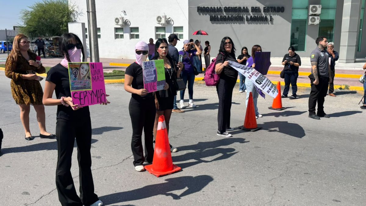 Familiares de Nora Cecilia, víctima de feminicidio el pasado domingo 26 de julio, se manifestaron para pedir justicia por ella.