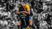 El emotivo texto estuvo acompañado por una fotografía histórica de ambos festejando en la cancha. | Instagram