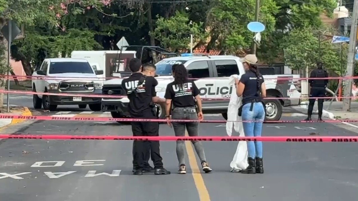 El hallazgo ocurrió sobre una banqueta de la colonia Miravalle, en el municipio de Tlaquepaque | Juan Carlos Munguía