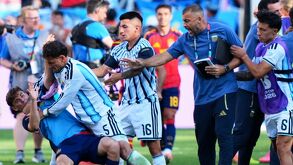 Se dieron conatos tras el silbatazo final