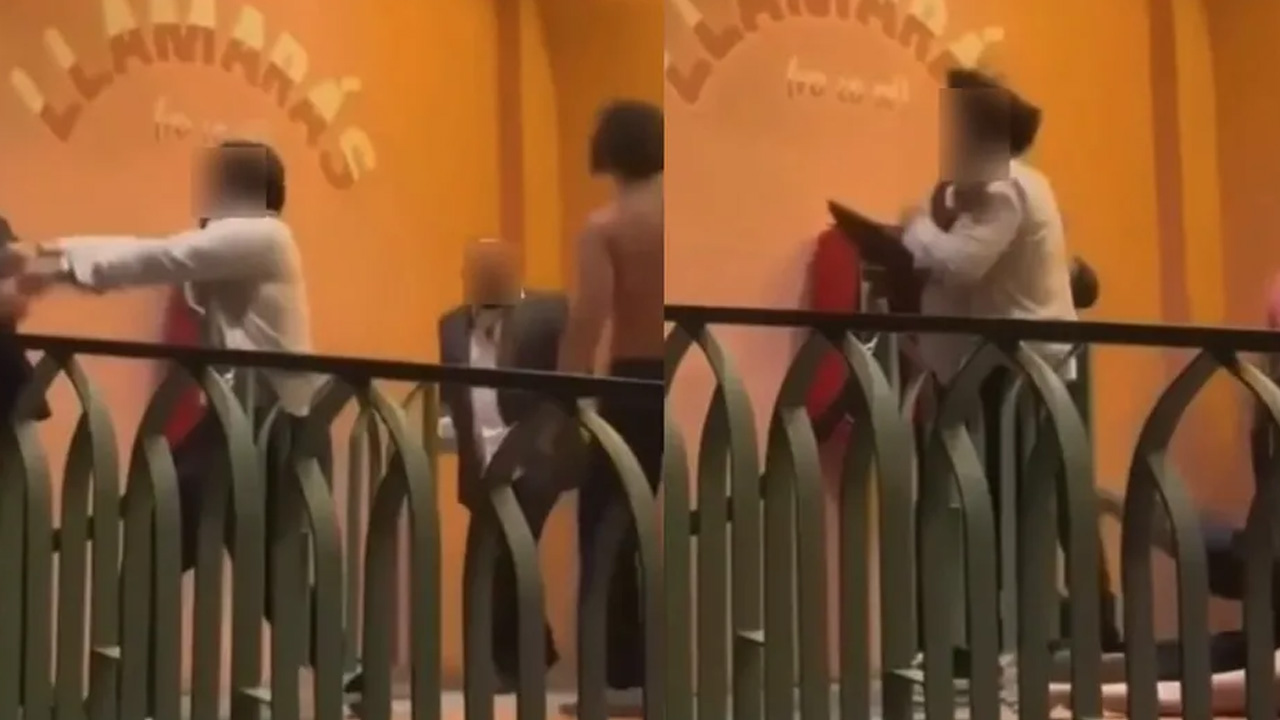 Una riña entre presuntos cadeneros y dos clientes fue captada en video al interior de un restaurante-bar en San Pedro Garza García.