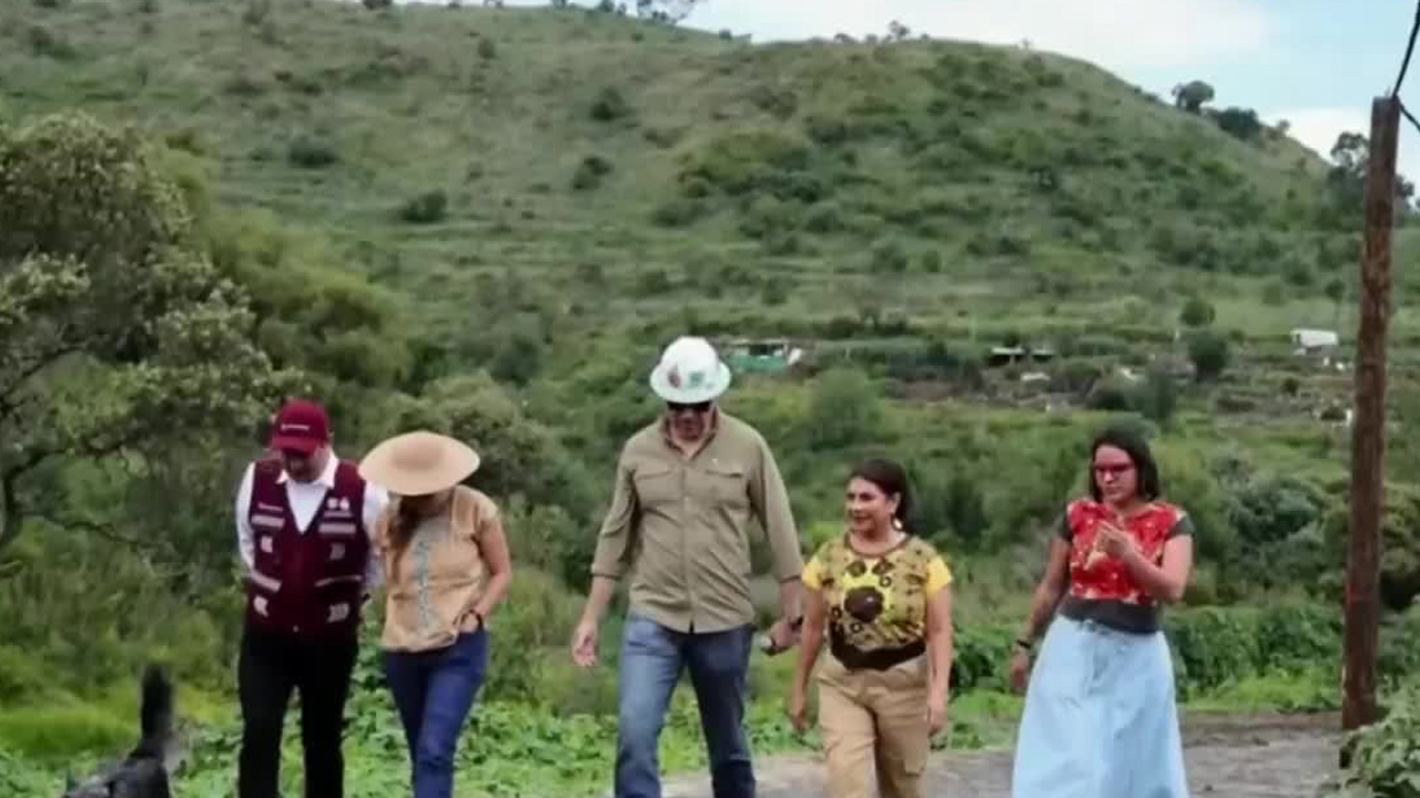 Clara Brugada anunció una inversión de 372 millones de pesos para construir siete obras en San Gregorio Atlapulco, Xochimilco.