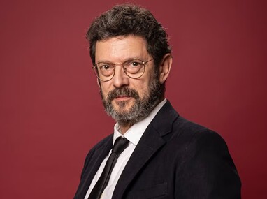 Los detalles específicos de su padecimiento se han mantenido bajo reserva de su familia.