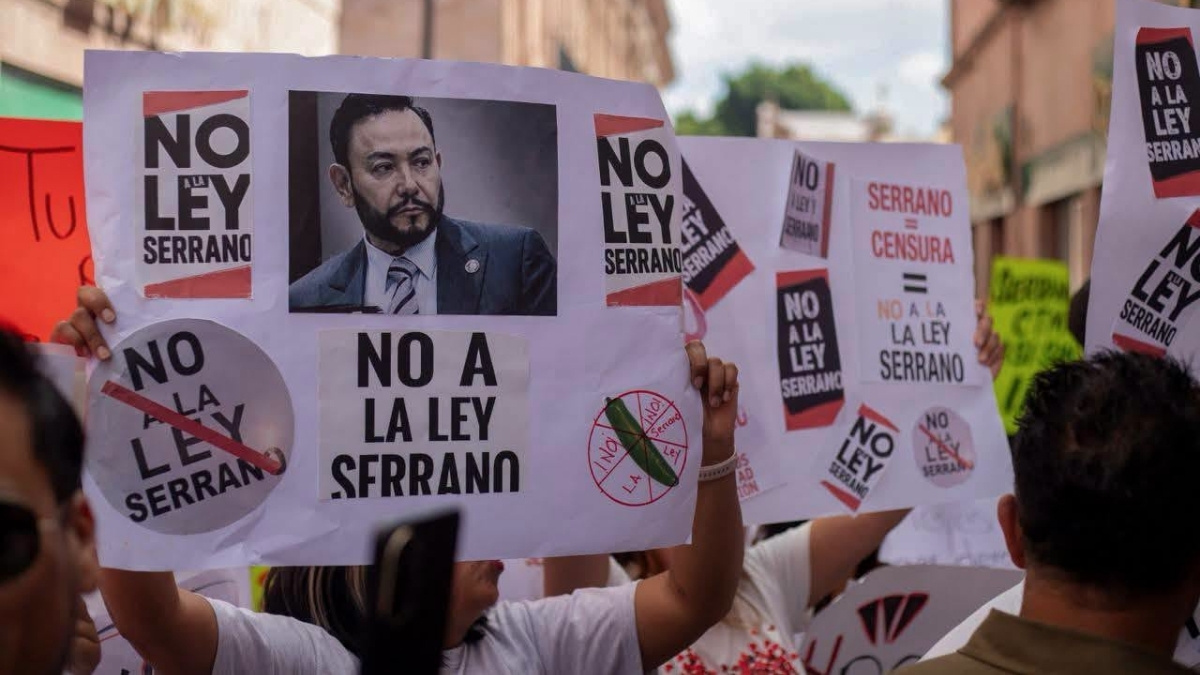 Eliminan Ley Serrano tras meses de protestas y criticas | Redes Sociales