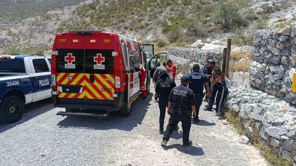 Dos adolescentes que realizaban un recorrido por el Cerro de las Noas sufrieron complicaciones para bajar este viernes por la mañana.