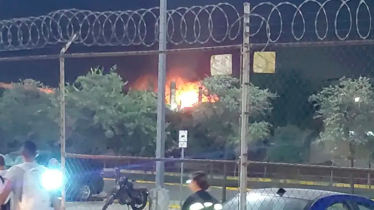 Se incendia planta de aluminio en García; no reportan personas lesionadas