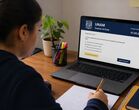 La UNAM analiza repetir el examen de ingreso tras denuncias de fraude con IA. | Gemini