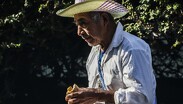 Los adultos mayores son los que corren más riesgo de enfermarse por la mala calidad del aire | Cuartoscuro