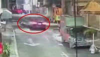 Erick, de 18 años, fue atropellado mientras viajaba en su motocicleta en Cuajimalpa; el conductor se dio a la fuga. | Telediario