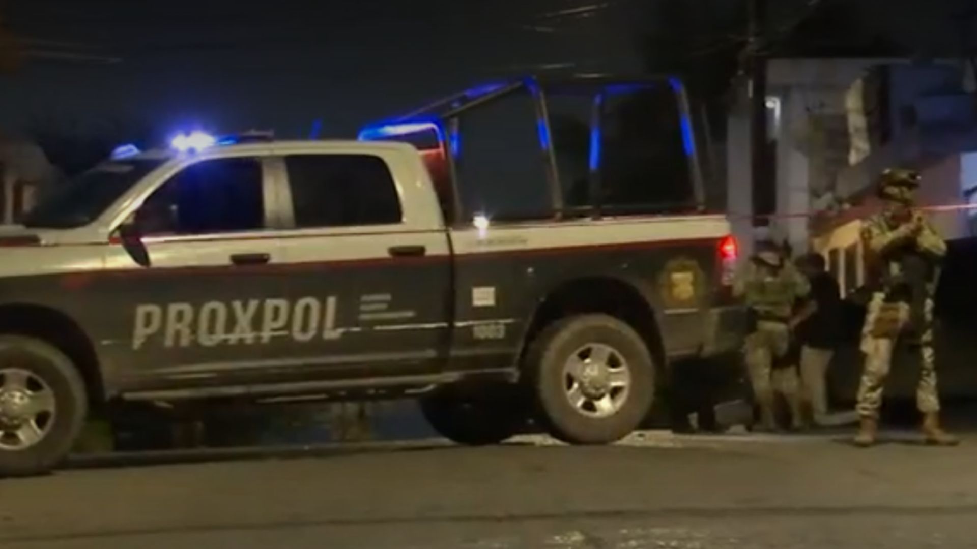 Ataque armado en Escobedo: Joven muere tras balacera en su casa. TD Fin de Semana Nocturno Monterrey, 01 de agosto de 2026