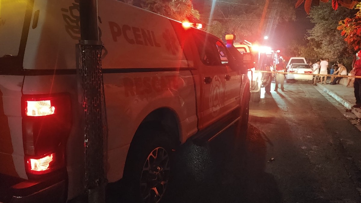 Tras extinguir por completo el incendio y descartar riesgos adicionales, las corporaciones de auxilio concluyeron las maniobras.