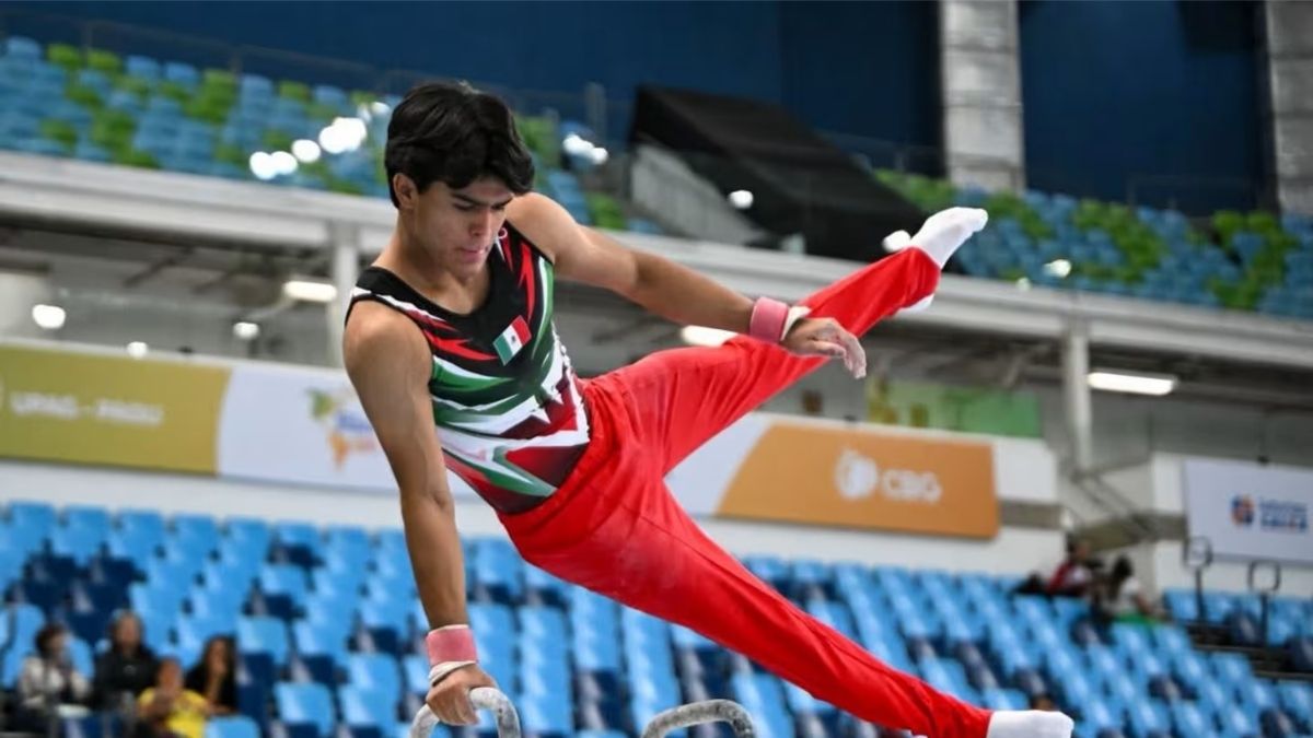 Los gimnastas mexicanos Mario Rojas e Isaac Núñez consiguieron su boleto para disputar las medallas individuales en el all-around este martes.