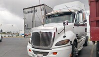 Reportan disminución de transportistas por las carreteras debido al aumento de diésel. | Eleazar Bandala.