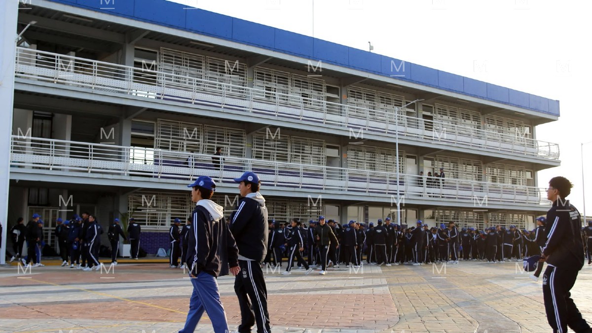 Bachilleratos militarizados comienzan ciclo escolar en Guanajuato. | Dany Béjar.