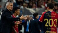 Crespo debutó con derrota contra Monterrey el pasado sábado | Atlas FC