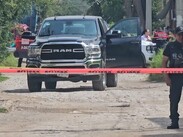 Los cuerpo fueron hallados en la camioneta Ram negra, en calles de la colonia San José del Quince donde la pareja residía
