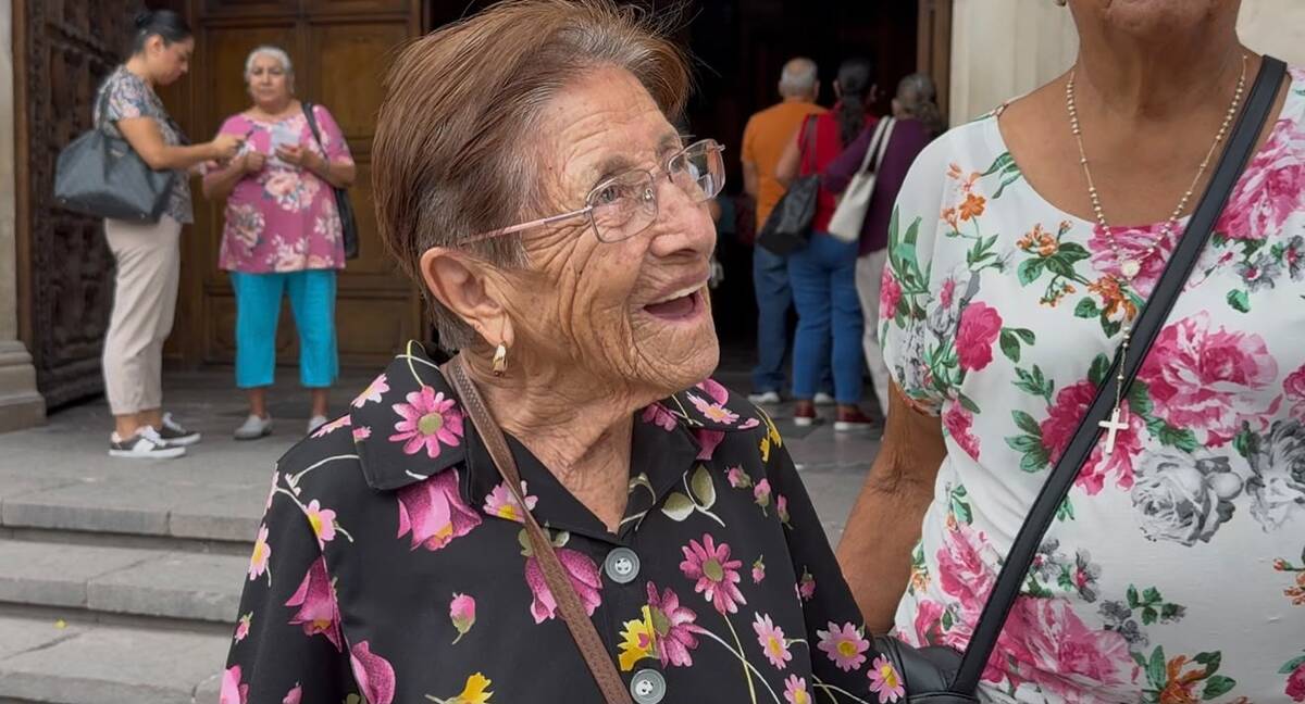 Doña Sofia Torres Alvarez ha asistido al novenario del Santo Cristo de la capilla desde los 7 años.