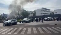 El enfrentamiento ocurrió a las afueras de la casa de Gobierno de Michoacán en la ciudad de Morelia