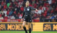 Katia Itzel García destaca entre las 10 mejores árbitras del mundo