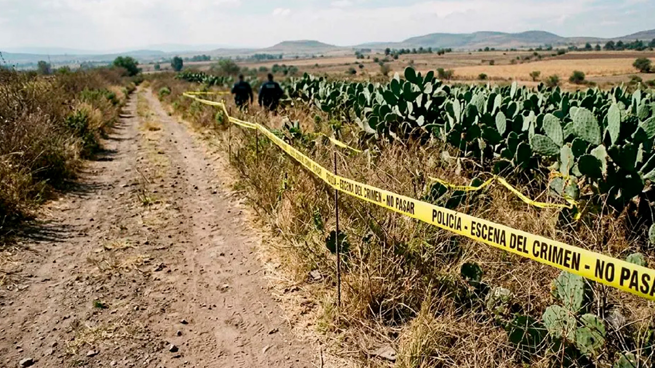 Localizan a una mujer sin vida envuelta en bolsas en San Salvador Atenco