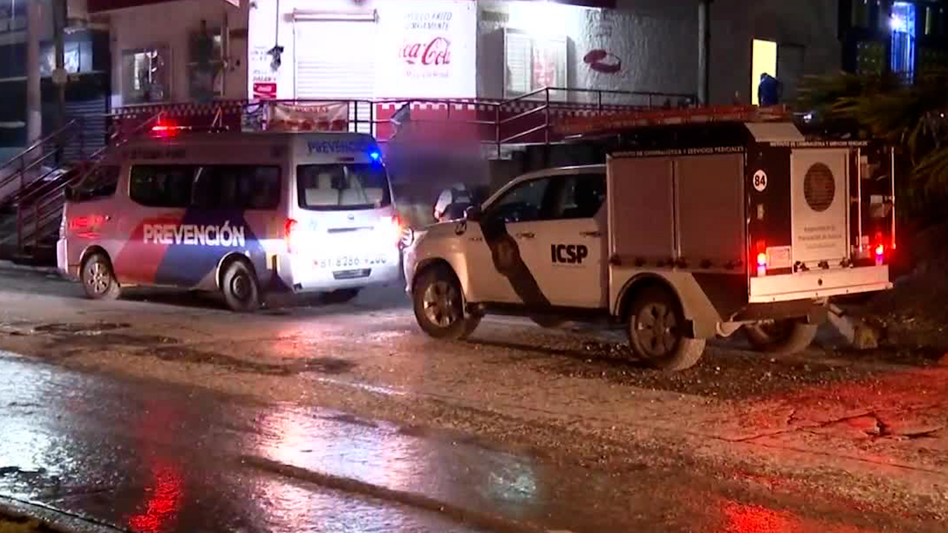 Mujer rechaza tratamiento médico en patrulla y horas después aparece sin vida