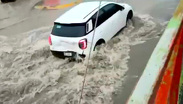 Rescatan a seis personas arrastradas por la corriente tras fuertes lluvias en Nuevo León