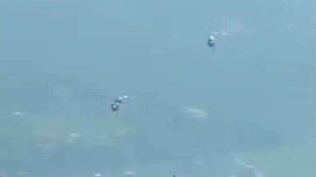 VIDEO | Helicópteros chocan mientras combatían un incendio; reportan varios muertos y heridos