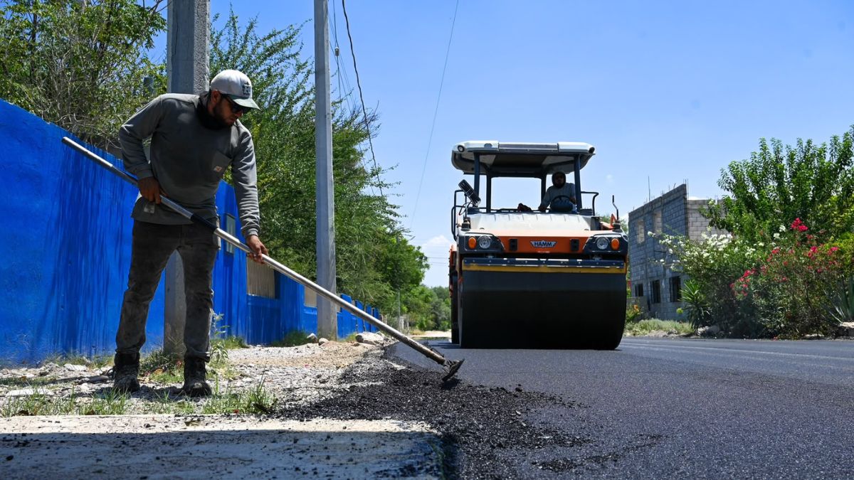 Las acciones son supervisadas por personal de Obras Públicas, encabezadas por el director, Daniel Salazar Gallegos.