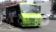 Adulta mayor es atropellada por microbús en cruce de la Miguel Hidalgo