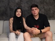 Karely Ruiz mencionó que varios hombres armados irrumpieron en su domicilio tras lograr abrir la puerta.