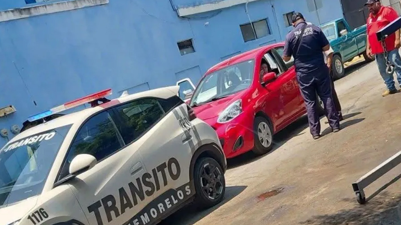 Mujer de 91 años choca, golpea patrulla y desata persecución en Montemorelos