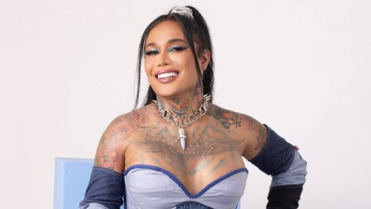 El obsequio que recibió Karina Torres durante su cumpleaños acaparó la conversación en el reality.