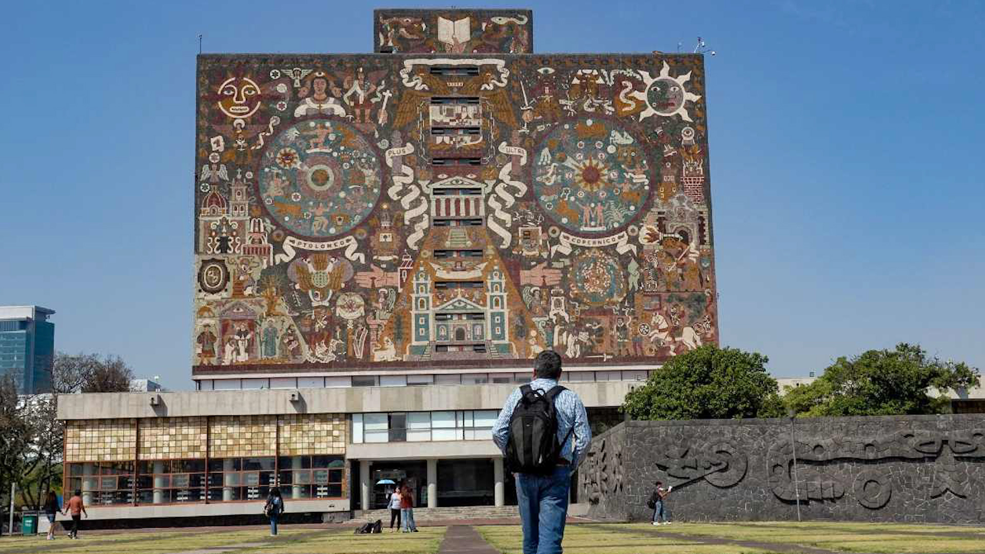 Aspirantes UNAM deben verificar si deben presentar examen en agosto