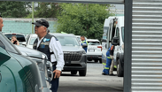 Auxilian hombre que queda prensado entre dos autos en San Nicolás