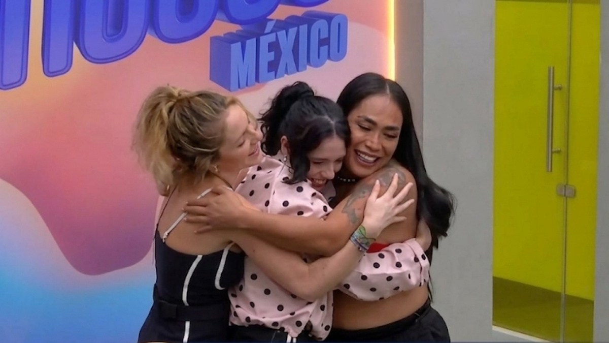 Karina consuela a Arantza tras cambio de cuarto en La Casa de los Famosos | Redes Sociales