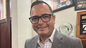 Licenciado en derechos Carlos Caballero Acosta | Redes sociales