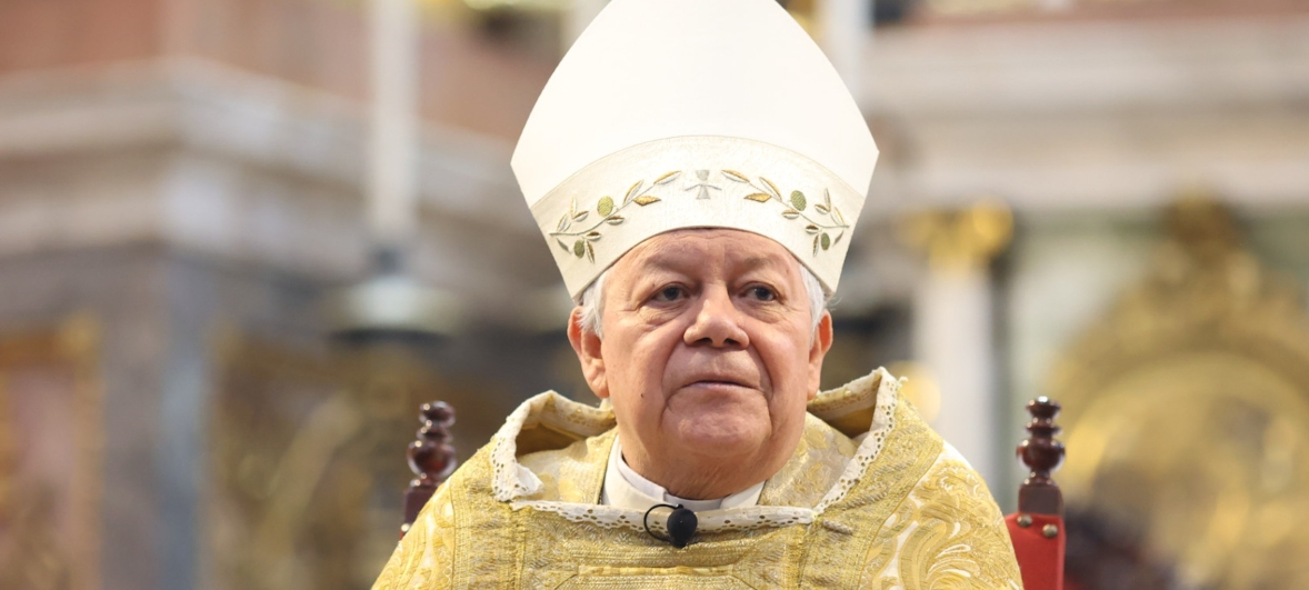 Monseñor Víctor Sánchez Espinosa, Arzobispo de Puebla