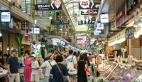 Los principales factores del éxito de las tiendas de Korean Market son el fenómeno Hallyu, que abarca la música, las series y películas coreanas.