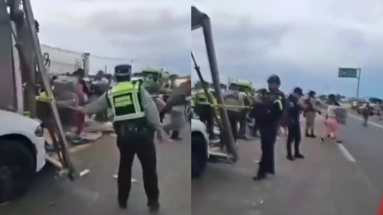 Rapiñan cargamento de pantalones tras volcadura de tráiler en la autopista México-Tulancingo