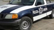 Tras el reporte recibido a través del sistema de emergencias, paramédicos arribaron al sitio para brindarle los primeros auxilios al herido.