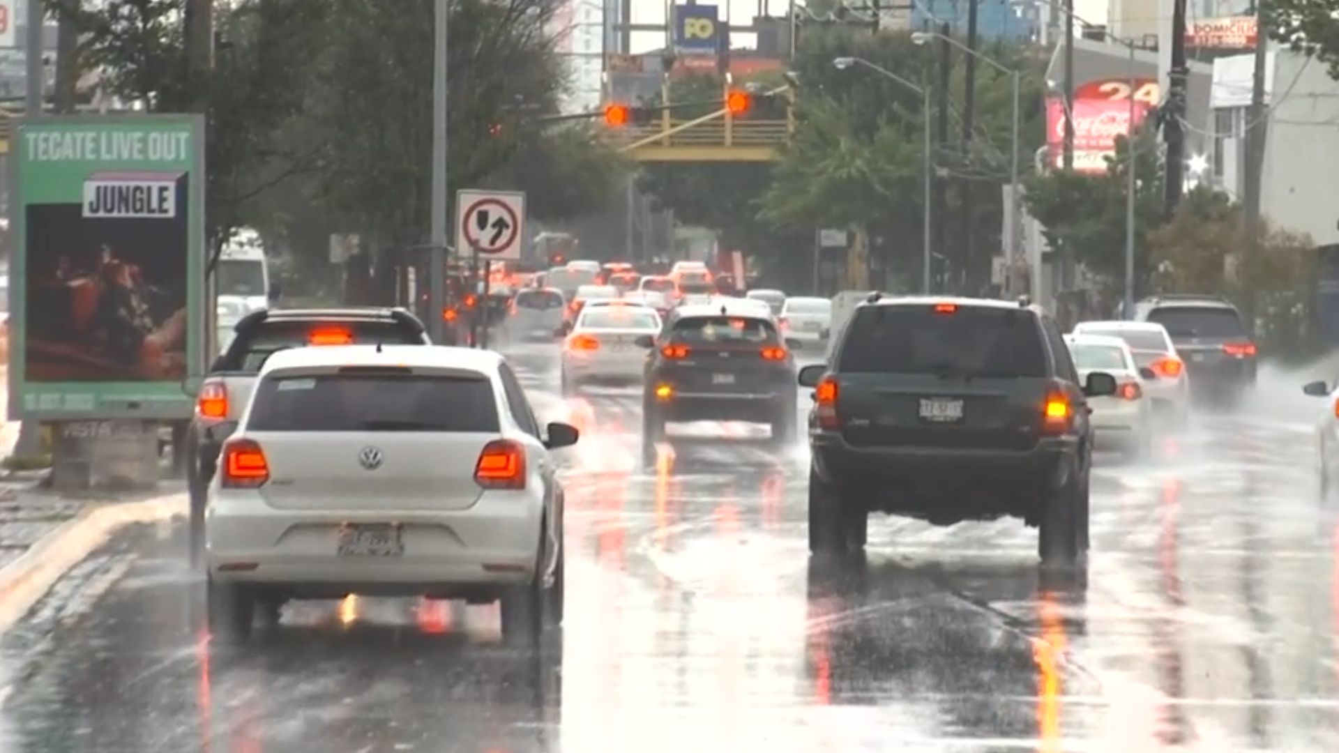 Tormenta eléctrica deja afectaciones en 20 municipios de Nuevo León