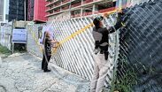 El edificio permanecerá bajo resguardo de las autoridades mientras continúan las investigaciones.