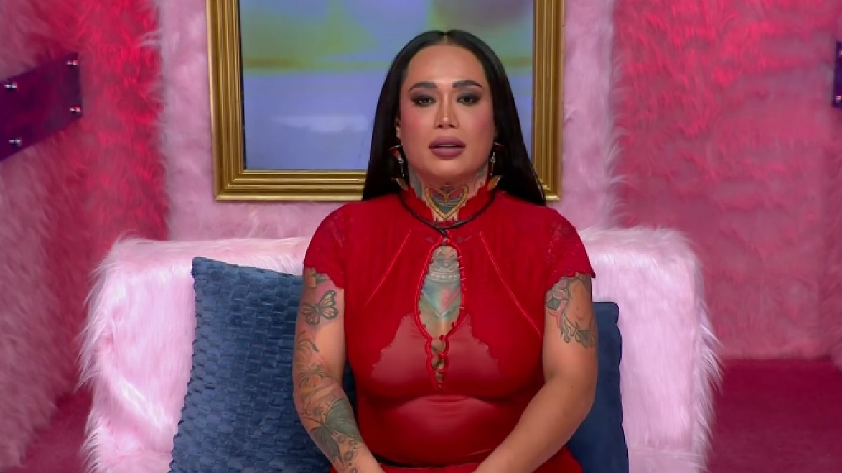 Al momento de entregar su último punto, la influencer hizo una pausa mientras intentaba recordar el nombre de Yanet. | Redes sociales.
