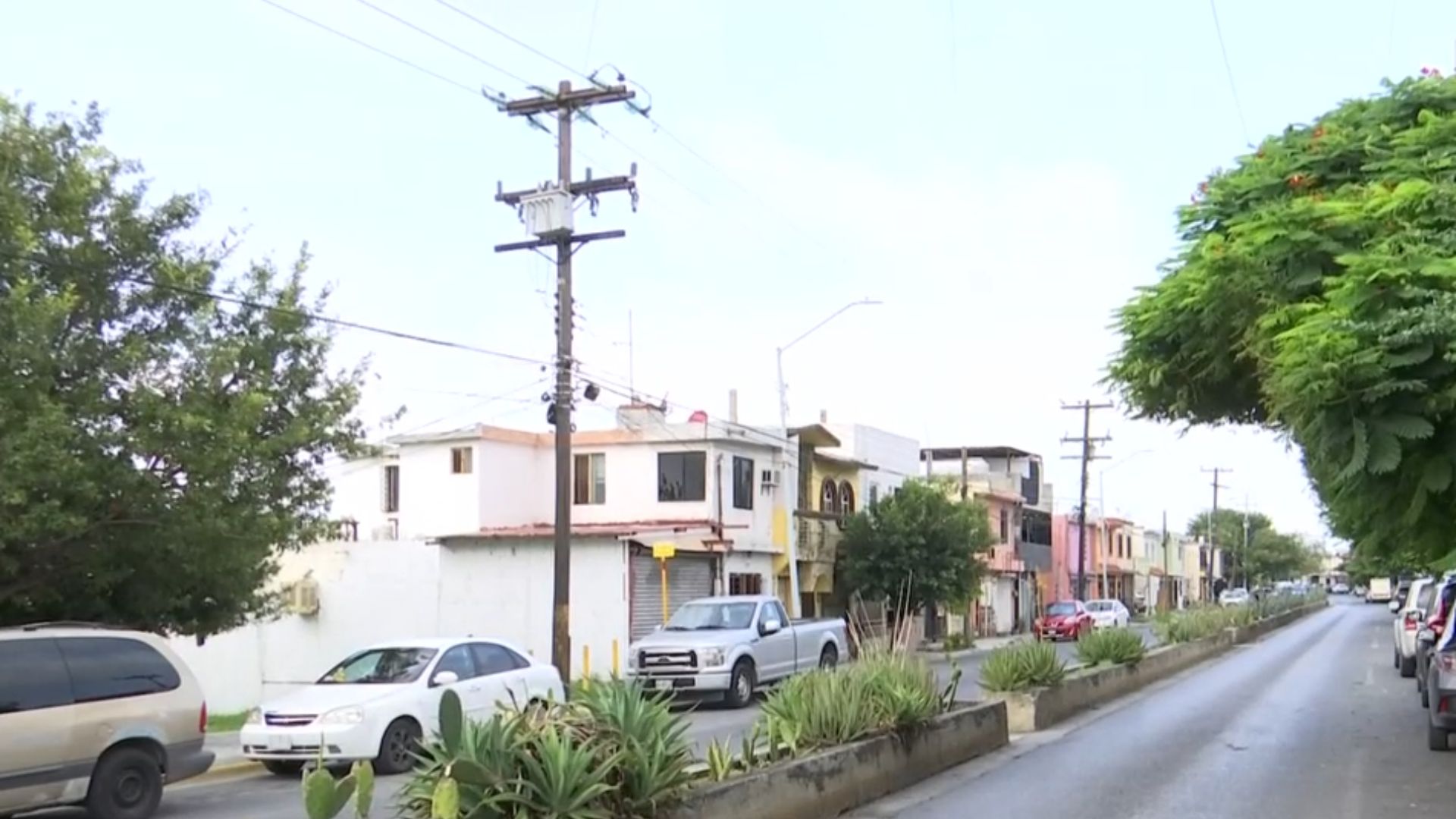 Más de 15 familias siguen sin electricidad en Balcones de Santo Domingo